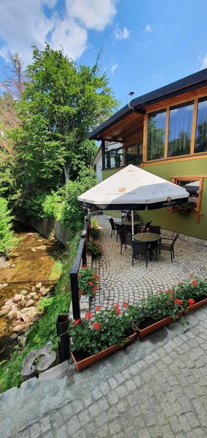 Gosciniec Pod Lipa Bed & Breakfast Szklarska Poręba Exterior foto