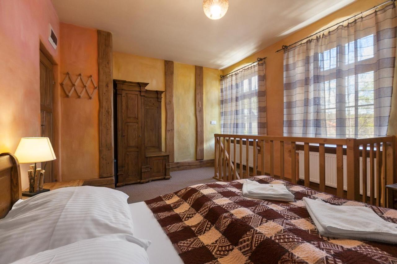 Gosciniec Pod Lipa Bed & Breakfast Szklarska Poręba Exterior foto