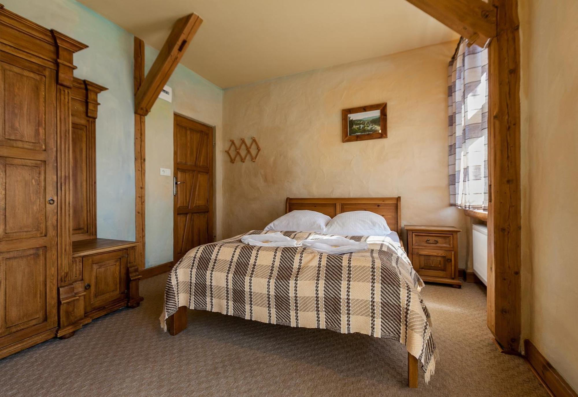 Gosciniec Pod Lipa Bed & Breakfast Szklarska Poręba Exterior foto