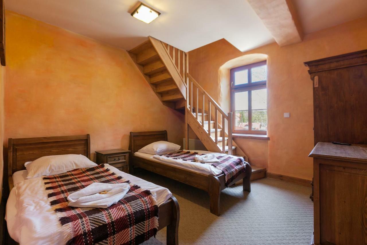 Gosciniec Pod Lipa Bed & Breakfast Szklarska Poręba Exterior foto